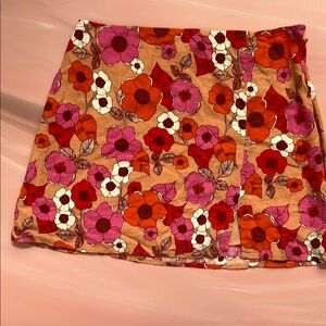 Floral mini skirt.  New w tags.  Urban outfitter